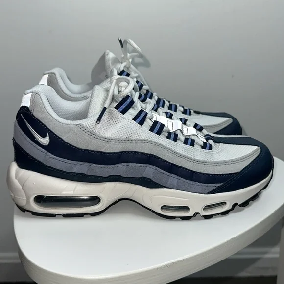 Nike Air Max 95 'Midnight Navy' - Picture 2 of 8